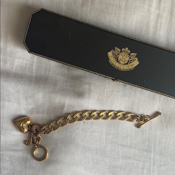 Juicy Couture Jewelry - Gold bracelet